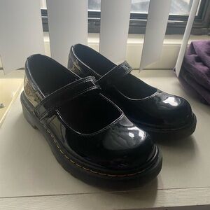 Dr. Martens Mary Jane’s